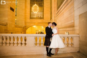 wedding couple at Grand Central Station, NYC