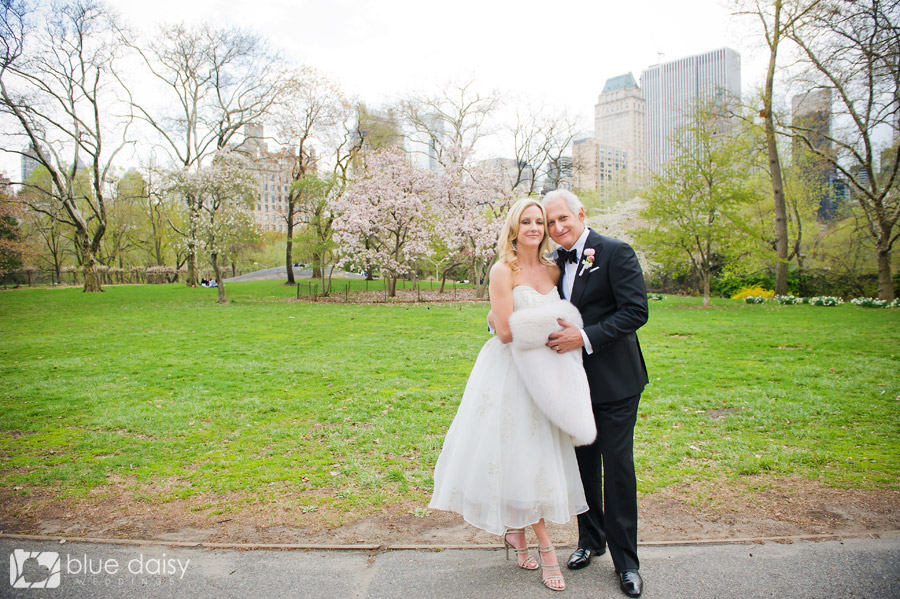romantic spring wedding in Central Park