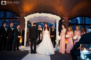 bride circling groom Jewish wedding ceremony